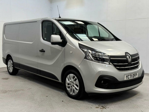 Renault Trafic  2.0 dCi ENERGY 30 Sport LWB Standard Roof Euro 6 (s/s) 5dr