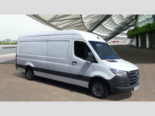 Mercedes-Benz Sprinter  2.1 314 CDI Progressive RWD L3 H2 Euro 6 (s/s) 5dr