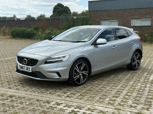 Volvo V40  2.0 D3 R-Design Pro Euro 6 (s/s) 5dr