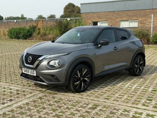 Nissan Juke  1.0 DIG-T Tekna+ Euro 6 (s/s) 5dr