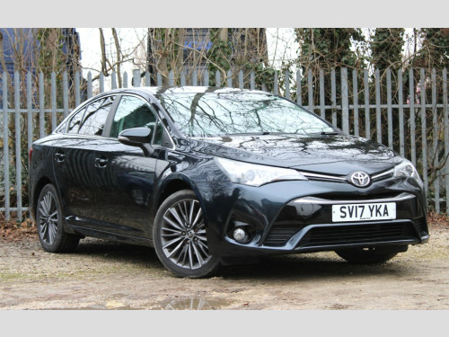 Toyota Avensis  V-Matic Design