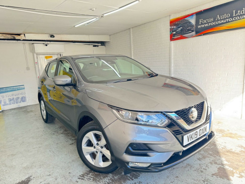 Nissan Qashqai  1.3 DIG-T Acenta Premium Euro 6 (s/s) 5dr