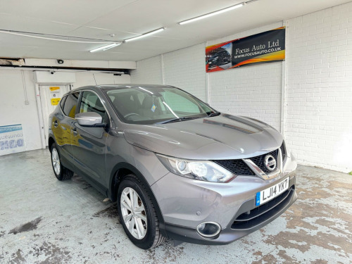 Nissan Qashqai  1.2 DIG-T Acenta Premium 2WD Euro 5 (s/s) 5dr