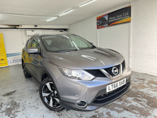 Nissan Qashqai  1.2 DIG-T N-Connecta XTRON 2WD Euro 6 (s/s) 5dr