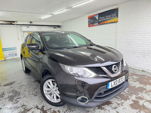 Nissan Qashqai  1.2 DIG-T Acenta Premium 2WD Euro 5 (s/s) 5dr