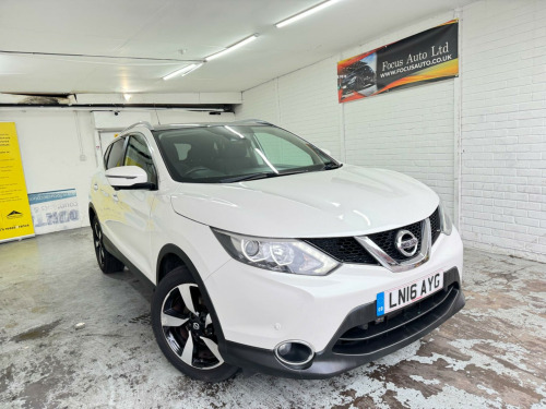 Nissan Qashqai  1.2 DIG-T N-Connecta XTRON 2WD Euro 6 (s/s) 5dr