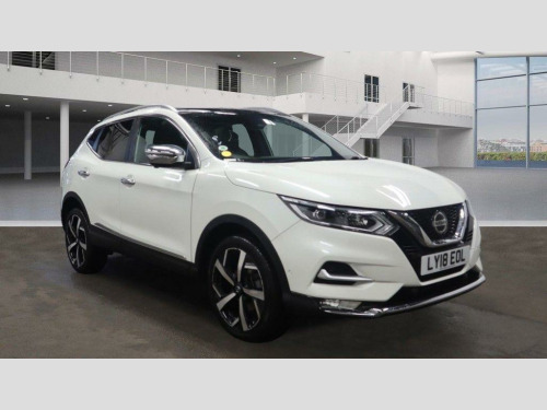 Nissan Qashqai  1.2 DIG-T Tekna+ XTRON Euro 6 (s/s) 5dr