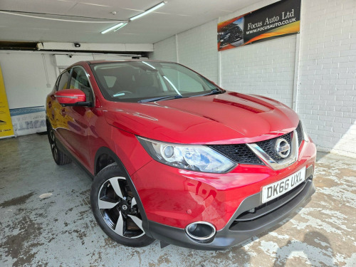 Nissan Qashqai  1.2 DIG-T N-Connecta XTRON 2WD Euro 6 (s/s) 5dr