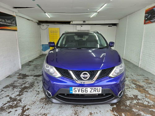 Nissan Qashqai  1.2 DIG-T Tekna XTRON 2WD Euro 6 (s/s) 5dr
