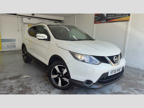 Nissan Qashqai  1.2 DIG-T N-Connecta 2WD Euro 6 (s/s) 5dr