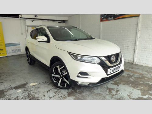 Nissan Qashqai  1.3 DIG-T Tekna Euro 6 (s/s) 5dr