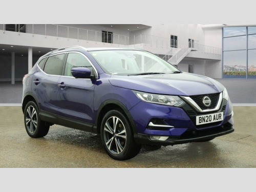 Nissan Qashqai  1.3 DIG-T N-Connecta Euro 6 (s/s) 5dr 