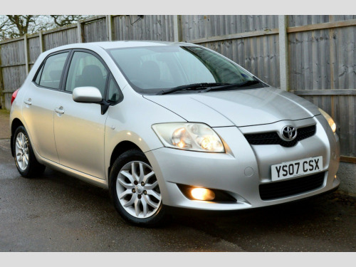 Toyota Auris  1.6 VVT-i TR 5dr