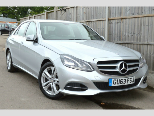 Mercedes-Benz E-Class  2.1 E300dh BlueTEC SE G-Tronic+ Euro 5 (s/s) 4dr