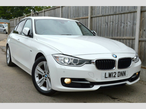 BMW 3 Series  2.0 320i Sport Auto Euro 6 (s/s) 4dr