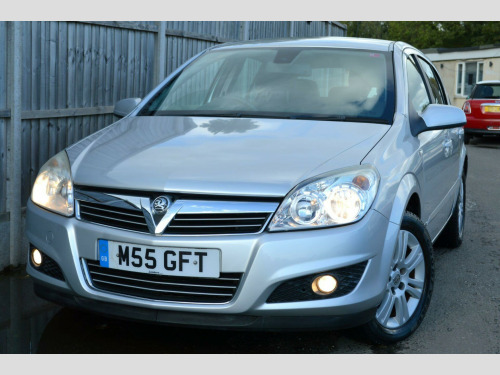 Vauxhall Astra  1.8i 16v Elite 5dr