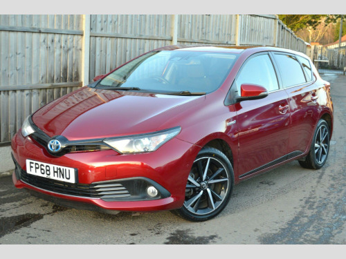 Toyota Auris  1.8 VVT-h Design CVT Euro 6 (s/s) 5dr 