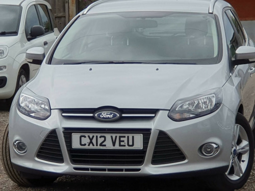 Ford Focus  1.6 Zetec Euro 5 5dr