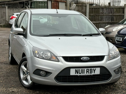 Ford Focus  1.6 Zetec 5dr