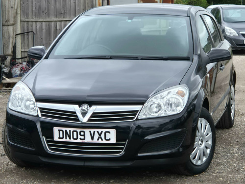 Vauxhall Astra  1.6i 16v Life 5dr