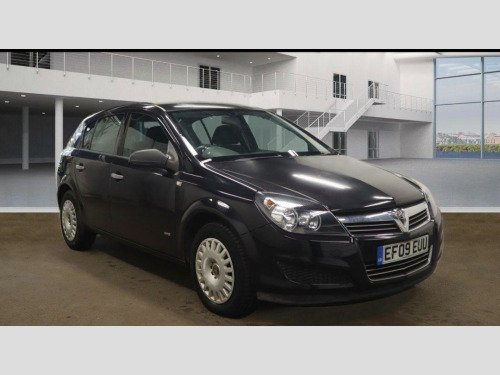 Vauxhall Astra  1.6i 16v Life 5dr