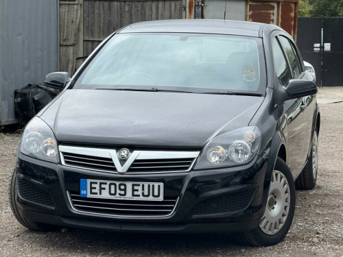 Vauxhall Astra  1.6i 16v Life 5dr