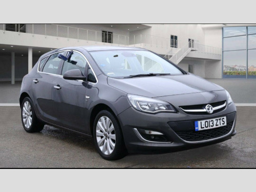 Vauxhall Astra  1.6 16v Elite Euro 5 5dr