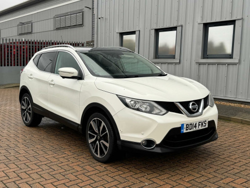 Nissan Qashqai  1.2 DIG-T Tekna 2WD Euro 5 (s/s) 5dr