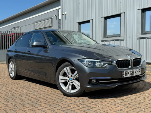 BMW 3 Series  1.5 318i Sport Euro 6 (s/s) 4dr