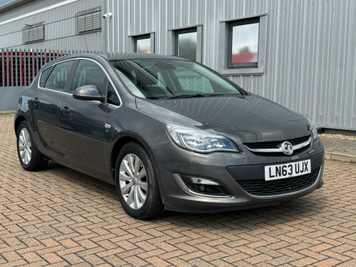 Vauxhall Astra  1.6 16v SE Auto Euro 5 5dr