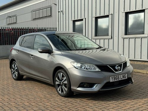 Nissan Pulsar  1.2 DIG-T Tekna XTRON Euro 6 (s/s) 5dr