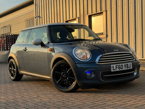 MINI Hatch  1.6 Cooper Steptronic Euro 5 3dr