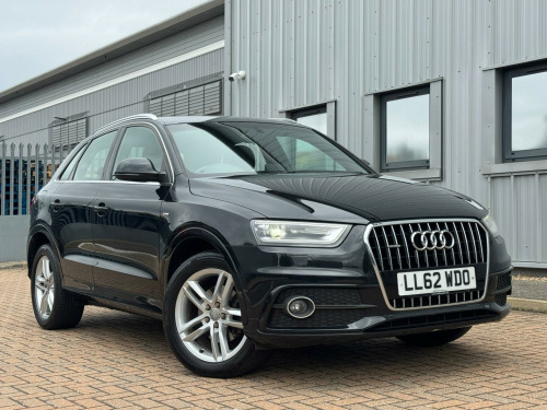 Audi Q3  2.0 TFSI S line S Tronic quattro Euro 5 (s/s) 5dr