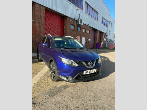 Nissan Qashqai  1.2 DIG-T Tekna 2WD Euro 6 (s/s) 5dr