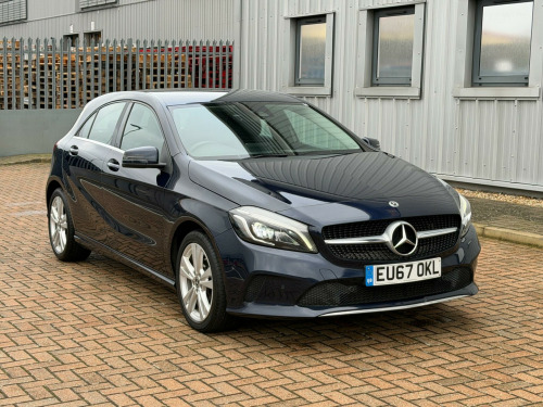 Mercedes-Benz A-Class  1.5 A180d Sport (Premium) 7G-DCT Euro 6 (s/s) 5dr 