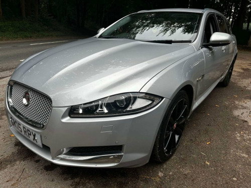 Jaguar XF  2.2 D LUXURY SPORTBRAKE 5d 200 BHP