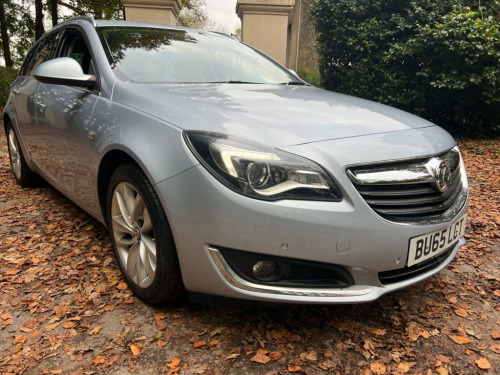 Vauxhall Insignia  2.0 CDTi SRi Sports Tourer 5dr Diesel Auto Euro 5 