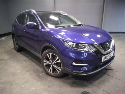 Nissan Qashqai  1.3 DIG-T N-Connecta SUV 5dr Petrol Manual Euro 6 