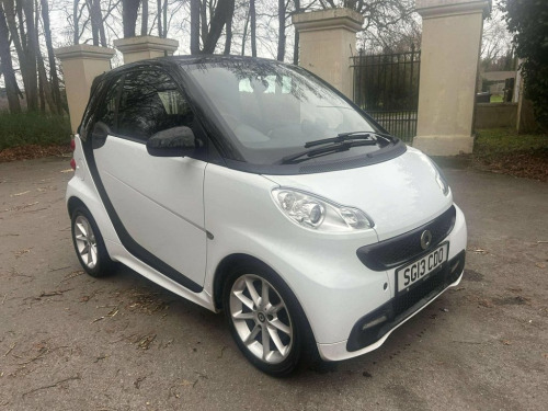 Smart fortwo  1.0 MHD Passion Cabriolet 2dr Petrol SoftTouch Eur