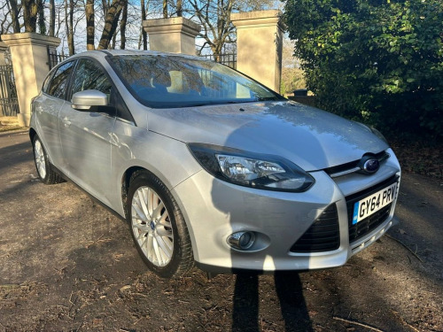 Ford Focus  1.0T EcoBoost Zetec Hatchback 5dr Petrol Manual Eu