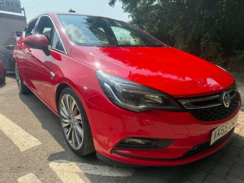 Vauxhall Astra  1.6 CDTi BlueInjection SRi Nav Hatchback 5dr Diese