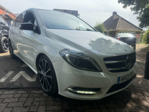 Mercedes-Benz B-Class B180 1.6 B180 BlueEfficiency Sport MPV 5dr Petrol 7G-DC
