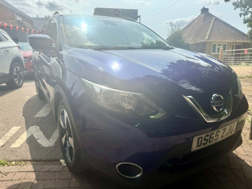Nissan Qashqai  1.6 dCi n-tec+ SUV 5dr Diesel Manual 2WD Euro 6 (s