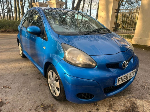 Toyota AYGO  1.0 VVT-i Blue Hatchback 5dr Petrol Manual Euro 4 