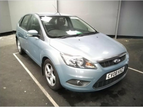 Ford Focus  1.6 Zetec Hatchback 5dr Petrol Manual (161 g/km, 9