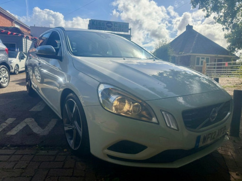 Volvo V60  1.6D DRIVe R-Design Estate 5dr Diesel Manual Euro 