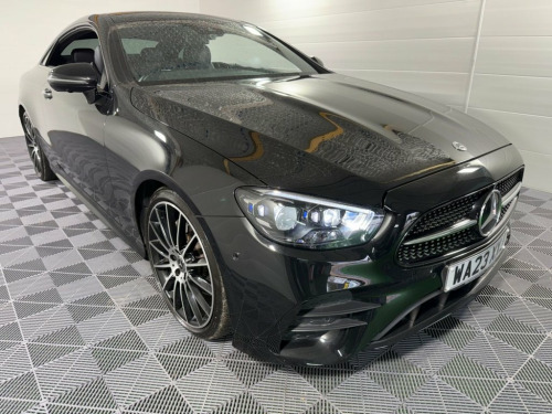 Mercedes-Benz E-Class  2.0 E220d AMG Line Night Edition (Premium Plus) Co