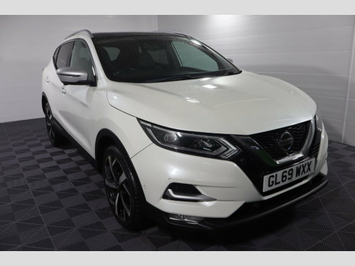 Nissan Qashqai  1.3 DIG-T Tekna+ SUV 5dr Petrol Manual Euro 6 (s/s 