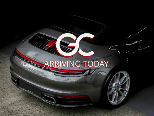Jaguar F-TYPE  2.0i R-Dynamic Auto Euro 6 (s/s) 2dr