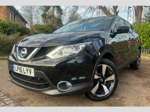 Nissan Qashqai  1.5 dCi N-Connecta SUV 5dr Diesel Manual 2WD Euro  